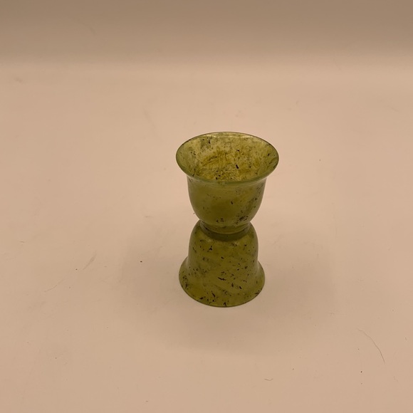 Jade cups. - Picture 4 of 4